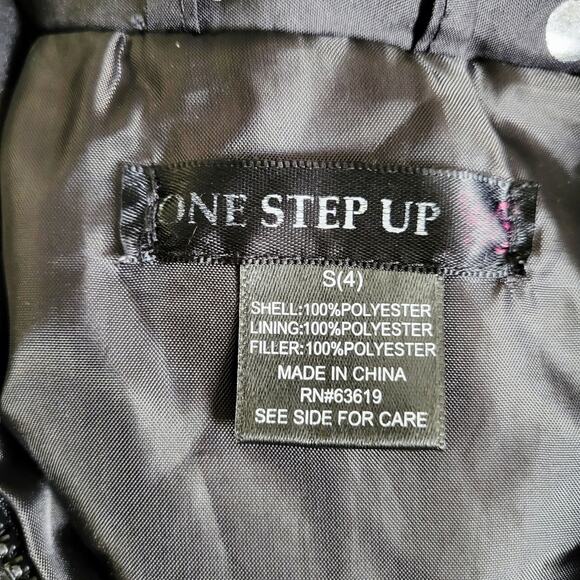 One Step Up Black & Silver Quilted Puffer Vest with Heart Charm Girls Size S/4 - Picture 4 of 4